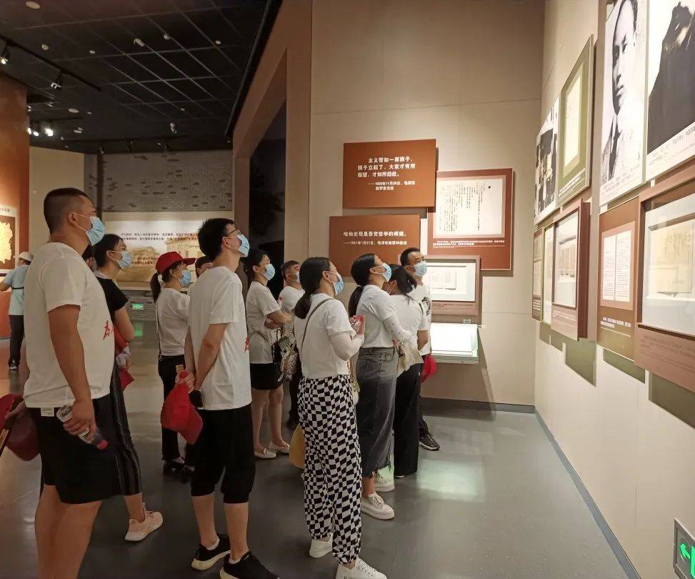 西柏坡红色教育基地