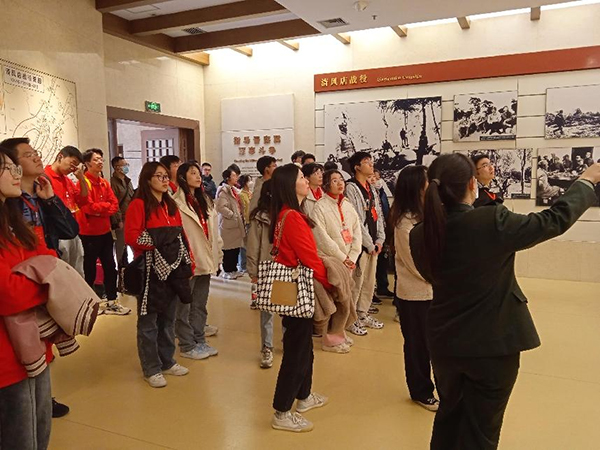 1743393344167101.jpg 图片gaoxiao.jpg