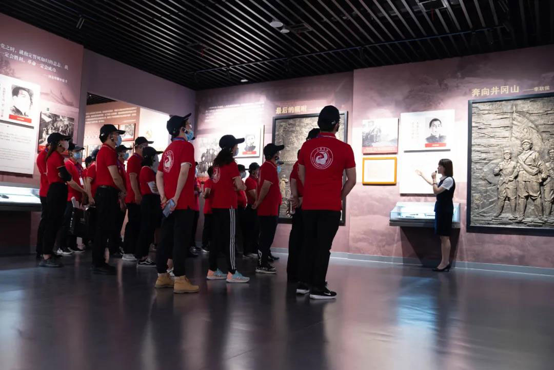 西柏坡党性教育