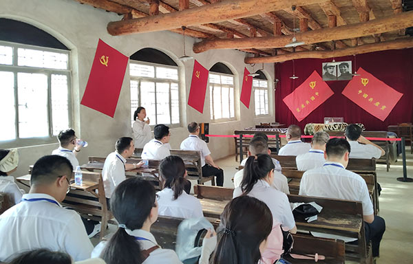 西柏坡党性教育